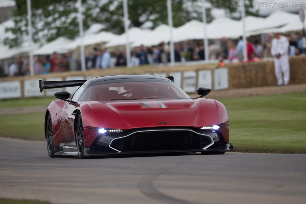 Aston Martin Vulcan - Chassis: AMLVULCANXXXXXX23  - 2016 Goodwood Festival of Speed