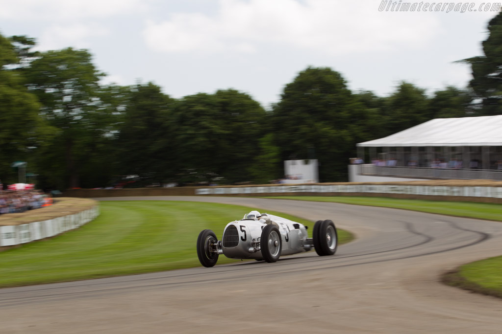 Auto Union Type C - Chassis: 14R - Entrant: Audi Tradition - Driver: Nick Mason - 2016 Goodwood Festival of Speed