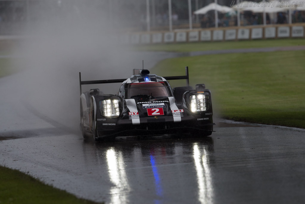 Porsche 919 Hybrid - Chassis: 1502 - Entrant: Porsche Museum GOH - Driver: Brendon Hartley - 2016 Goodwood Festival of Speed