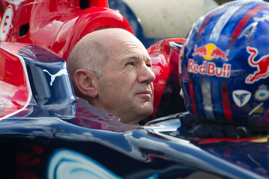 Toro Rosso STR3 Ferrari - Chassis: STR3-04 - Entrant: Gerhard Berger - Driver: Adrian Newey - 2016 Goodwood Festival of Speed