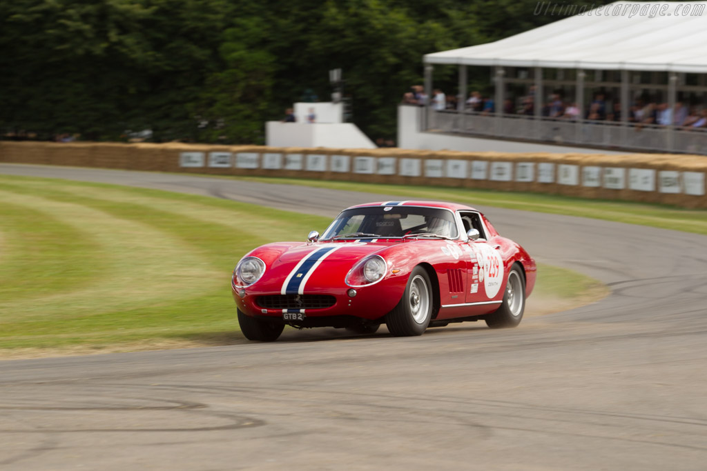 Ferrari 275 GTB - Chassis: 8213 - Entrant: Dennis Singleton - Driver: David Franklin - 2017 Goodwood Festival of Speed