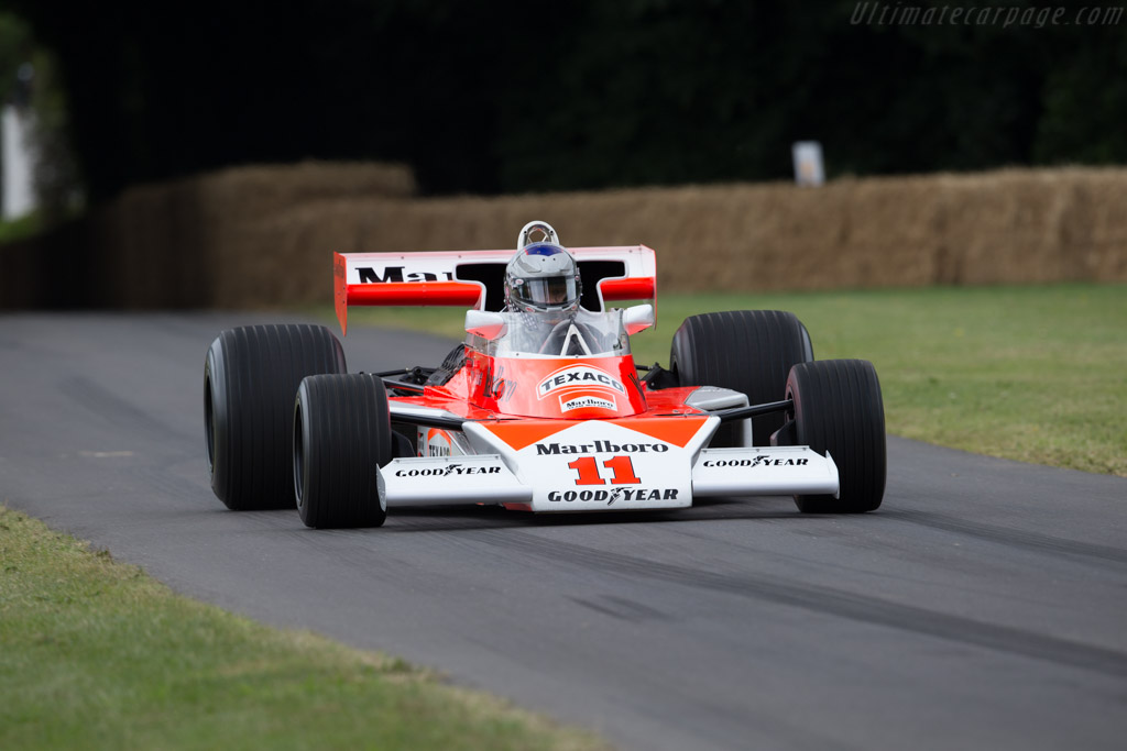 McLaren M23 - Chassis: M23-6 - Entrant: Hall & Hall - Driver: Andrea Burani - 2017 Goodwood Festival of Speed