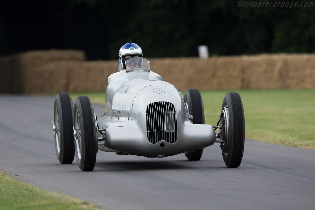 Mercedes-Benz W25 - Chassis: 10105194 - Entrant: Mercedes Benz Classic - Driver: Roland Asch - 2017 Goodwood Festival of Speed