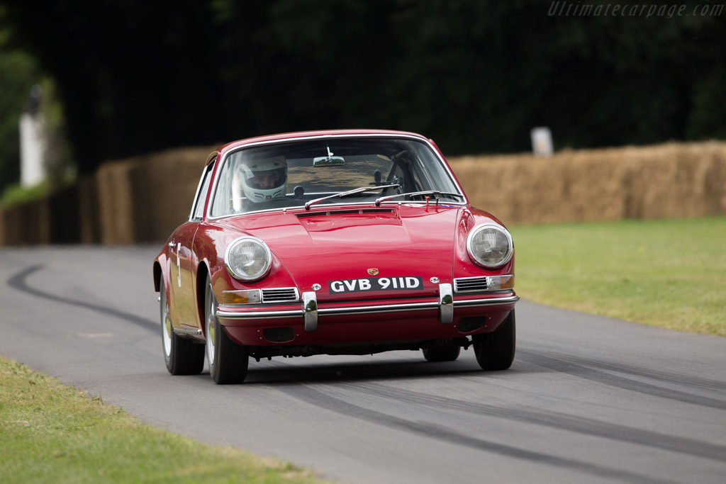 Porsche 911 - Chassis: 305419 - Driver: Rob Russell - 2017 Goodwood Festival of Speed