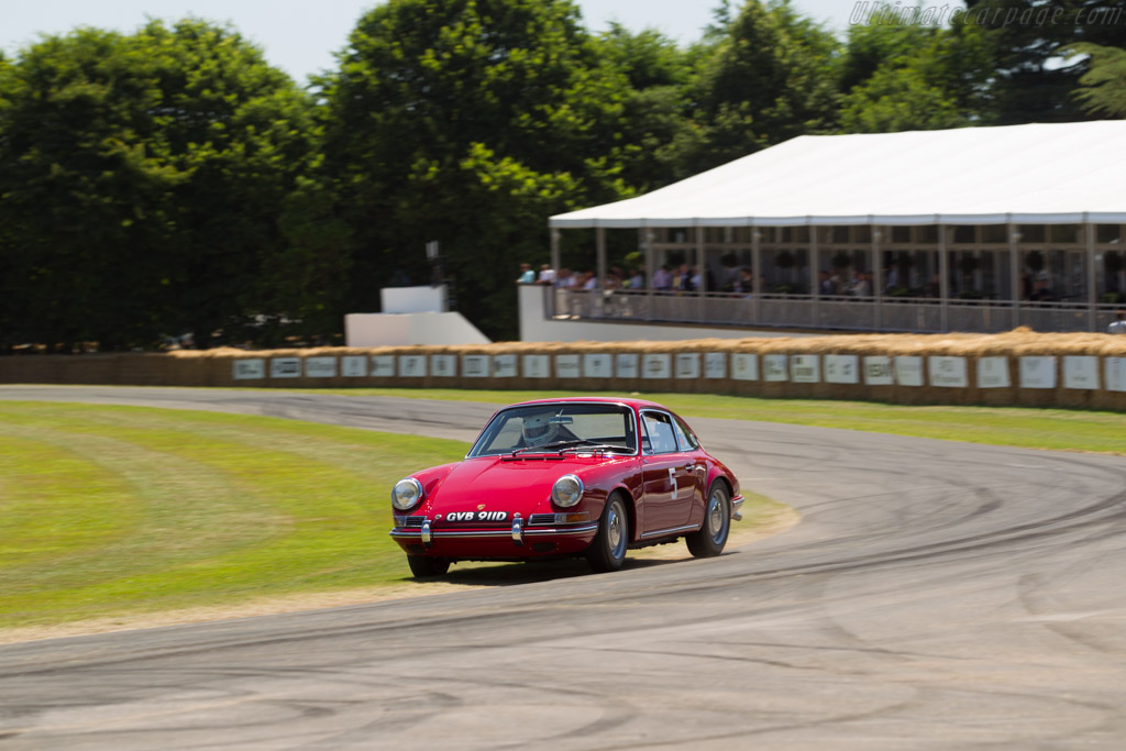 Porsche 911 - Chassis: 305419 - Driver: Rob Russell - 2017 Goodwood Festival of Speed