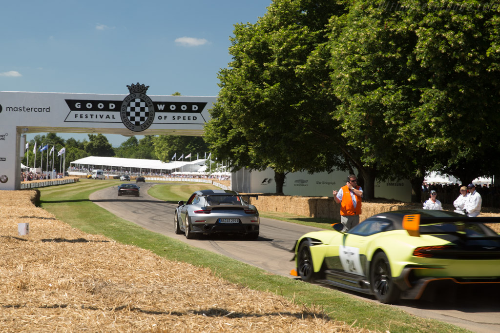 Porsche 911 GT2 RS   - 2017 Goodwood Festival of Speed