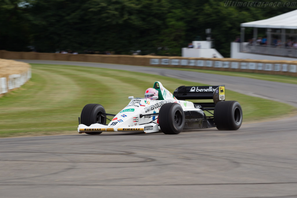 Toleman TG185 Hart - Chassis: TG185-05 - Entrant: Warren Stean - Driver: Lorina McLaughlin - 2017 Goodwood Festival of Speed