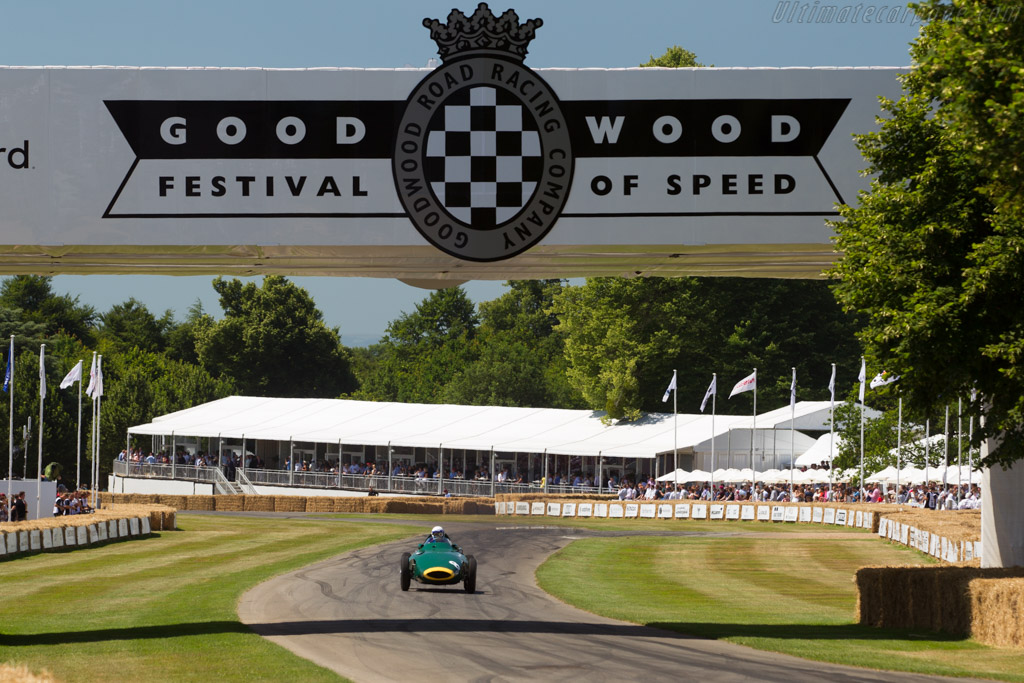 Vanwall GP - Chassis: VW11 - Entrant: Collier Automotive Museum - Driver: Brian Redman - 2017 Goodwood Festival of Speed