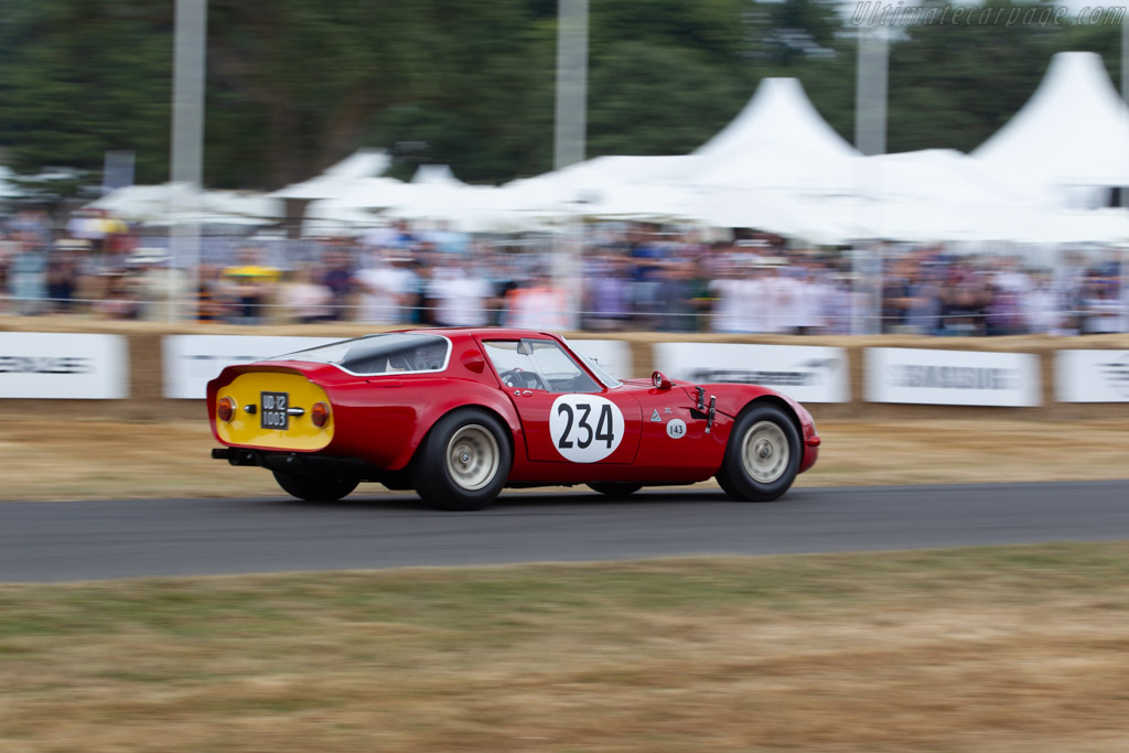 Alfa Romeo TZ2 - Chassis: AR750117 - Entrant / Driver David Sydorick - 2018 Goodwood Festival of Speed