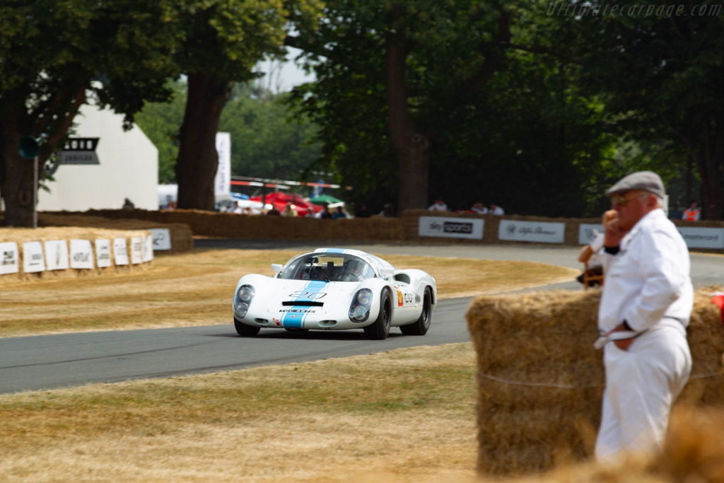 Porsche 910 - Chassis: 910-020 - Entrant / Driver Rainer Becker - 2018 Goodwood Festival of Speed