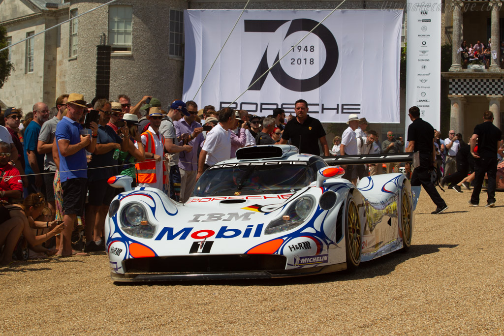 Porsche 911GT1-98 - Chassis: GT1/98-003 - Entrant: Porsche Museum - Driver: Brendon Hartley - 2018 Goodwood Festival of Speed