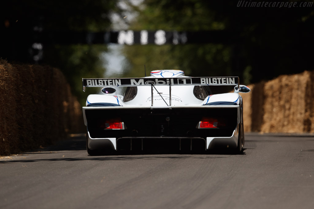 Porsche 911GT1-98 - Chassis: GT1/98-003 - Entrant: Porsche Museum - Driver: Brendon Hartley - 2018 Goodwood Festival of Speed