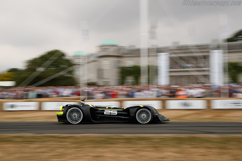 Robocar  - Entrant: Roborace - Driver: Robocar - 2018 Goodwood Festival of Speed