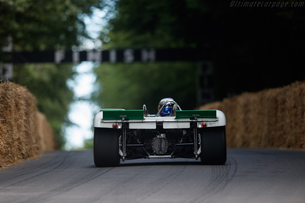Porsche 909 Bergspyder - Chassis: 909-002 - Entrant: Porsche Museum - Driver: Richard Attwood / Gijs van Lennep / Derek Bell - 2019 Goodwood Festival of Speed