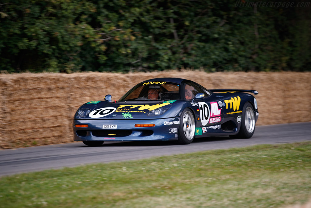 Jaguar XJR-15 - Chassis: 004 - Entrant: Justin Law - 2022 Goodwood Festival of Speed