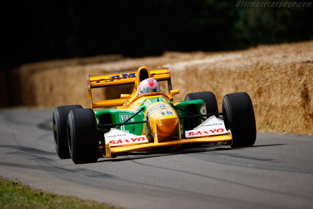 Benetton B192 Ford - Chassis: B192-08 - Entrant: THE FORCE - Driver: Lorina McLaughlin  - 2023 Goodwood Festival of Speed