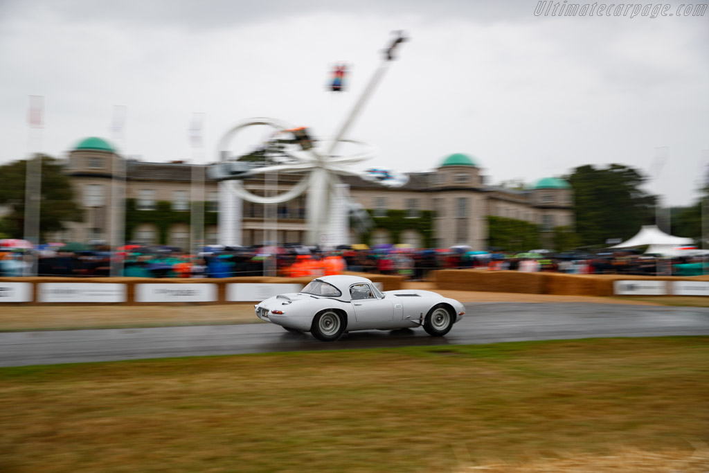 Jaguar E-type Lightweight - Chassis: S850006 - Entrant: Shaun Lynn - Driver: Shaun Lynn  - 2023 Goodwood Festival of Speed