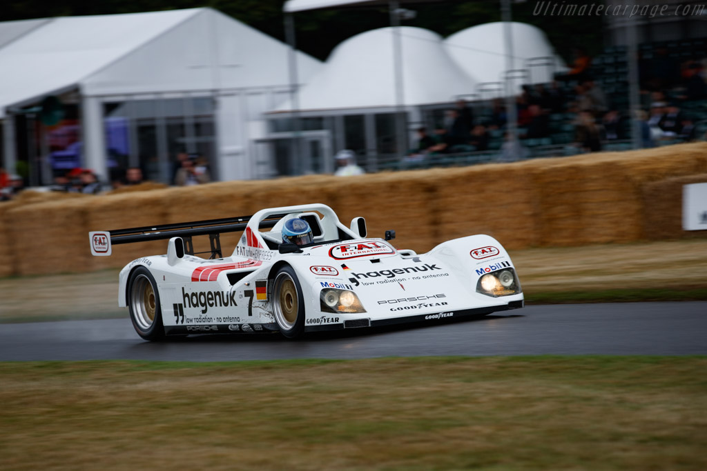 Porsche WSC-95 - Chassis: WSC 001 - Entrant: FICA FRIO Ltd. - Driver: Tom Kristensen  - 2023 Goodwood Festival of Speed