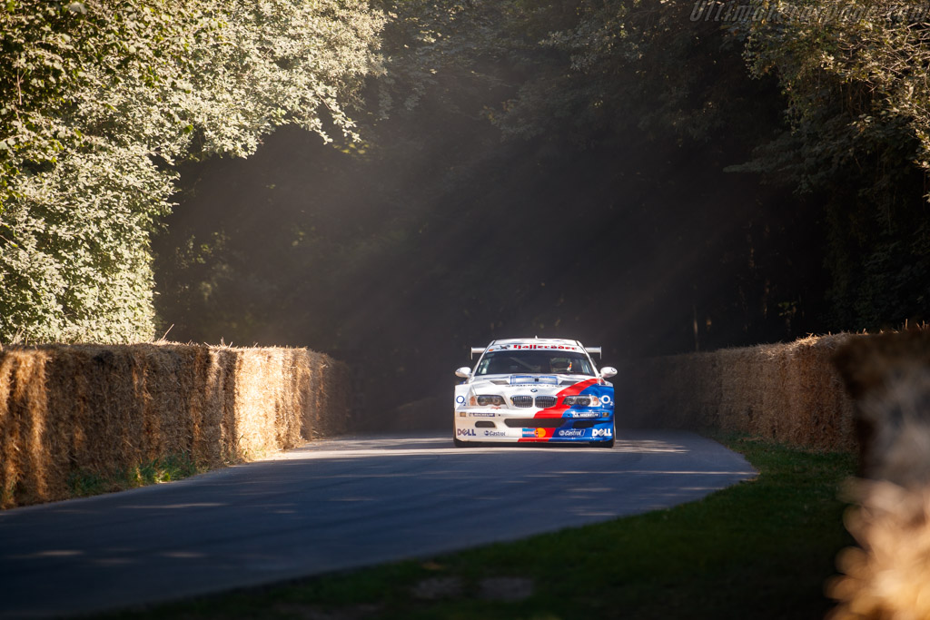 BMW M3 GTR  - Entrant: BMW Group Classic - Driver: Andy Priaulx - 2025 Goodwood Festival of Speed