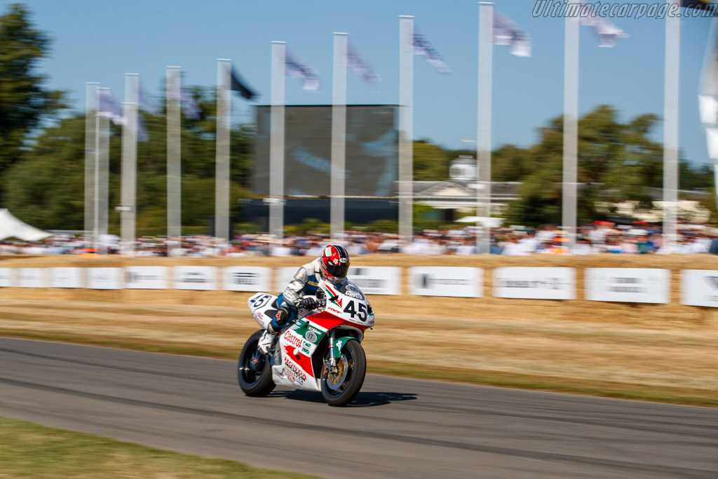 Honda RC45  - Entrant / Driver Mick Loughlin - 2025 Goodwood Festival of Speed