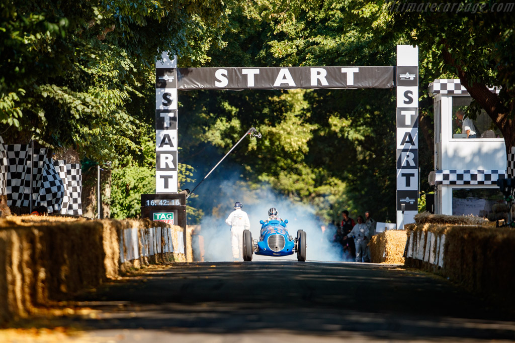 Maserati 8CTF - Chassis: 3030 - Entrant: Miles C Collier - Driver: Andy Willis - 2025 Goodwood Festival of Speed