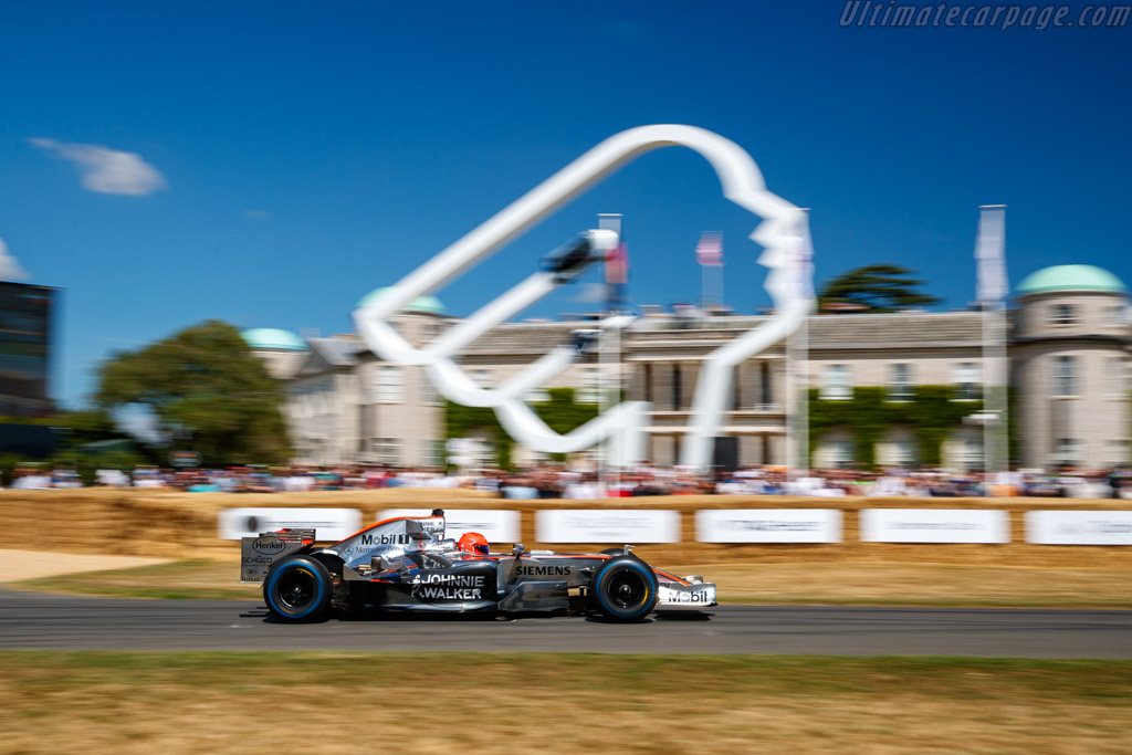 McLaren MP4-21 - Chassis: MP4-21A-06 - Entrant: Garage 59 - Driver: Karun Chandhok / Chris Goodwin / Andrew Kirkaldy / - 2025 Goodwood Festival of Speed