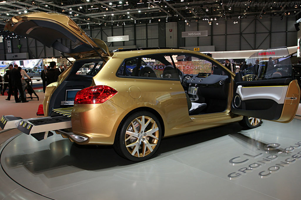 Renault Clio Grand Tour Concept   - 2007 Geneva International Motor Show