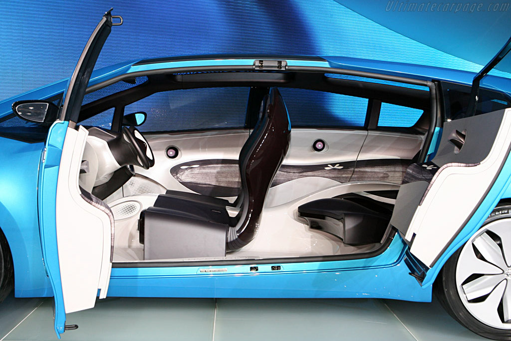 Toyota Hybrid X Concept   - 2007 Geneva International Motor Show