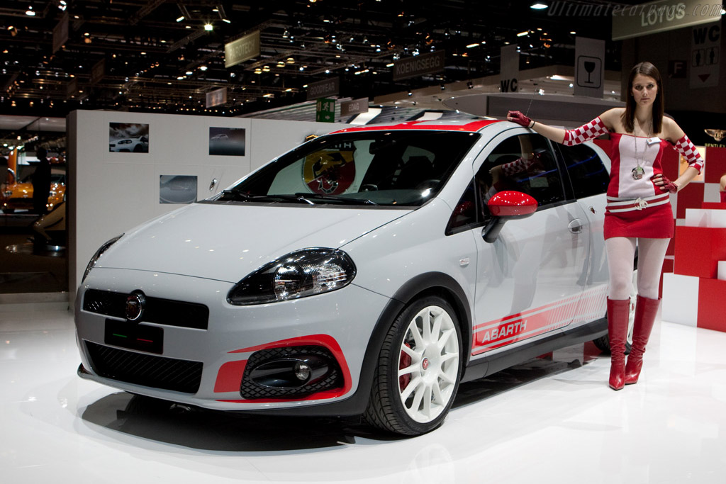 Fiat Abarth Grande Punto SuperSport   - 2009 Geneva International Motor Show