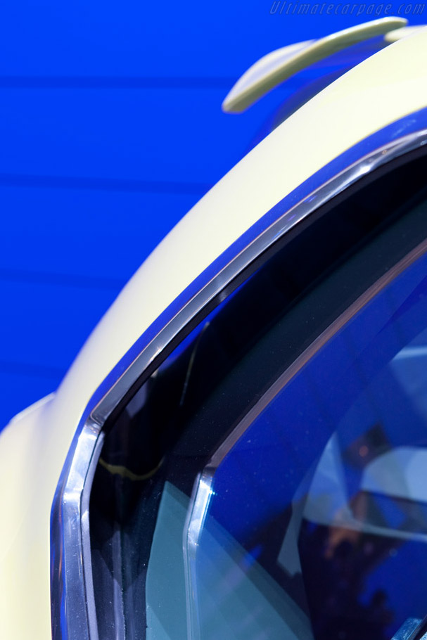Ford iosis Max Concept   - 2009 Geneva International Motor Show