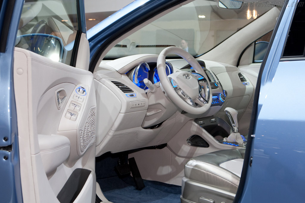 Hyundai ix-onic Concept   - 2009 Geneva International Motor Show