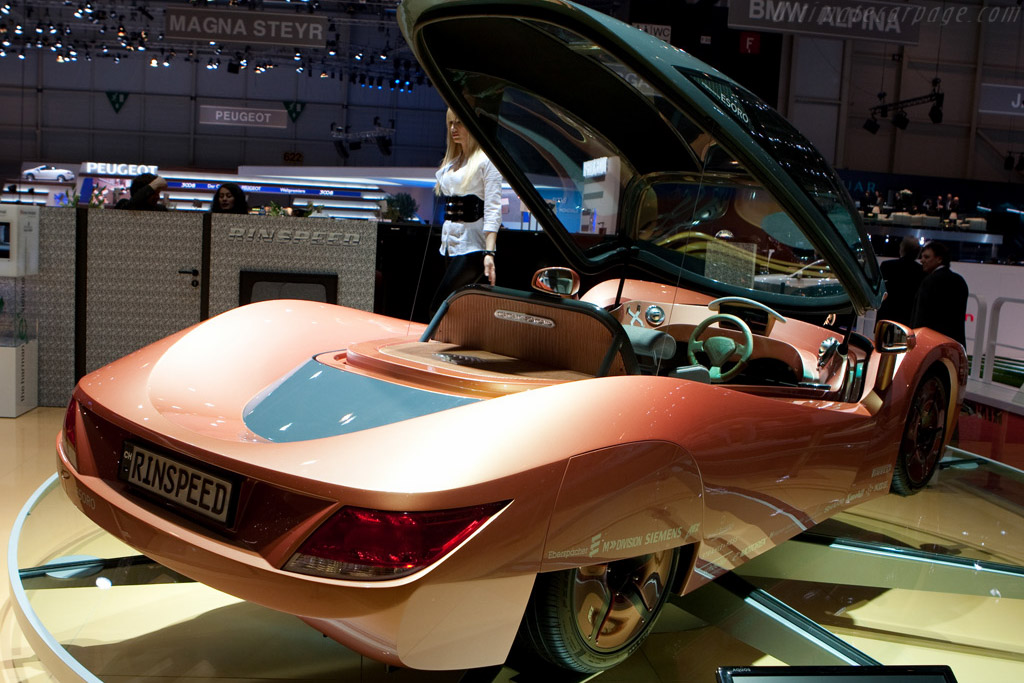 Rinspeed iChange   - 2009 Geneva International Motor Show
