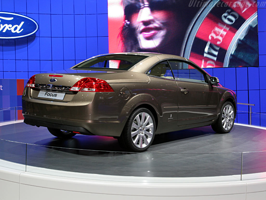 Ford Focus Convertible Coupe   - 2006 Geneva International Motor Show