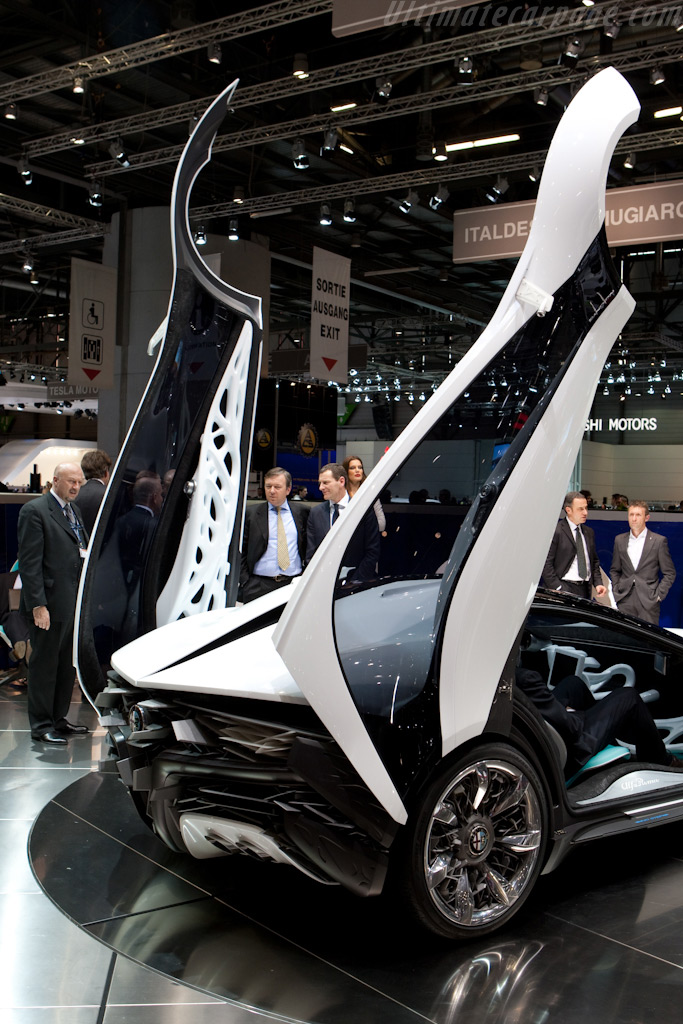Alfa Romeo Pandion Bertone Coupe   - 2010 Geneva International Motor Show