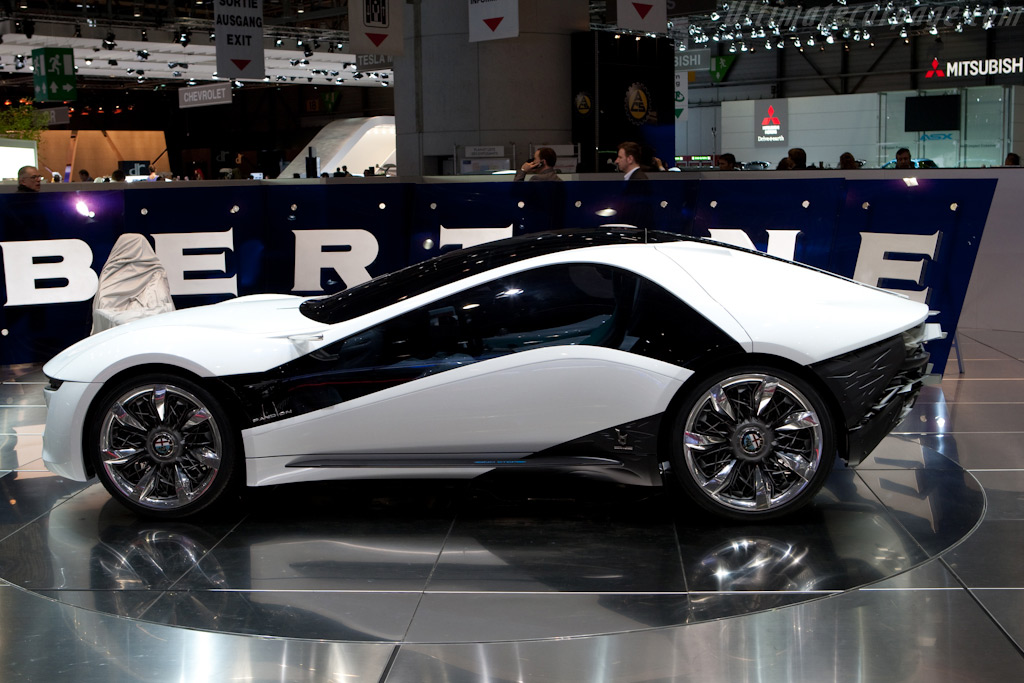 Alfa Romeo Pandion Bertone Coupe   - 2010 Geneva International Motor Show