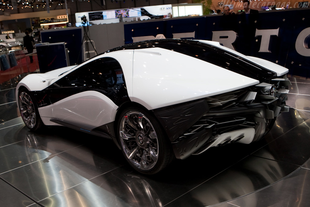 Alfa Romeo Pandion Bertone Coupe   - 2010 Geneva International Motor Show