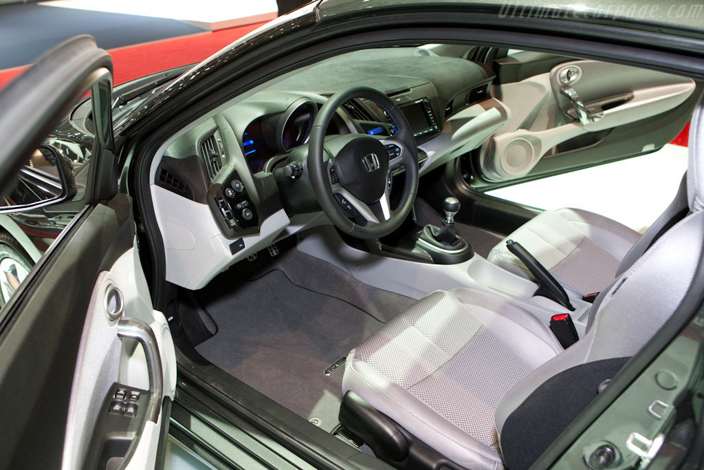 Honda CR-Z   - 2010 Geneva International Motor Show