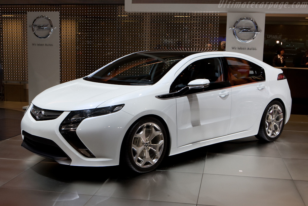 Opel Ampera   - 2010 Geneva International Motor Show