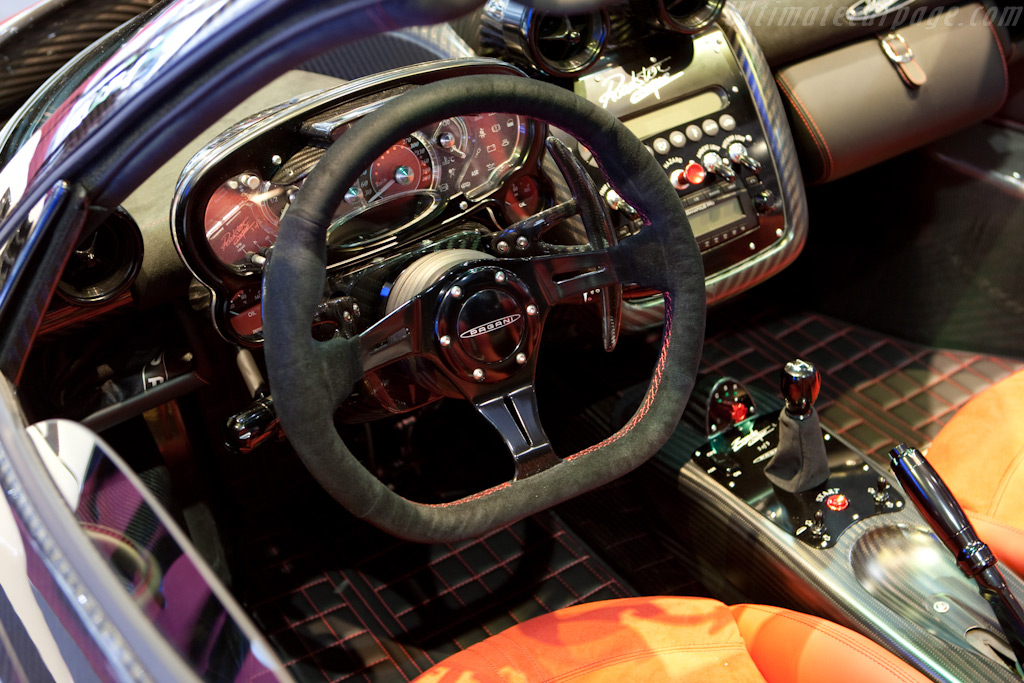 Pagani Zonda Cinque Roadster   - 2010 Geneva International Motor Show