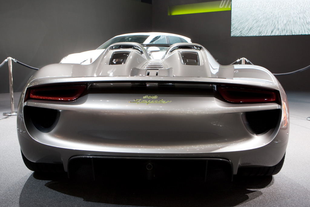 Porsche 918 Spyder   - 2010 Geneva International Motor Show