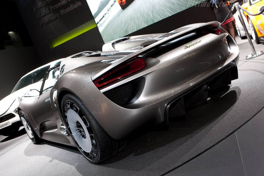Porsche 918 Spyder   - 2010 Geneva International Motor Show