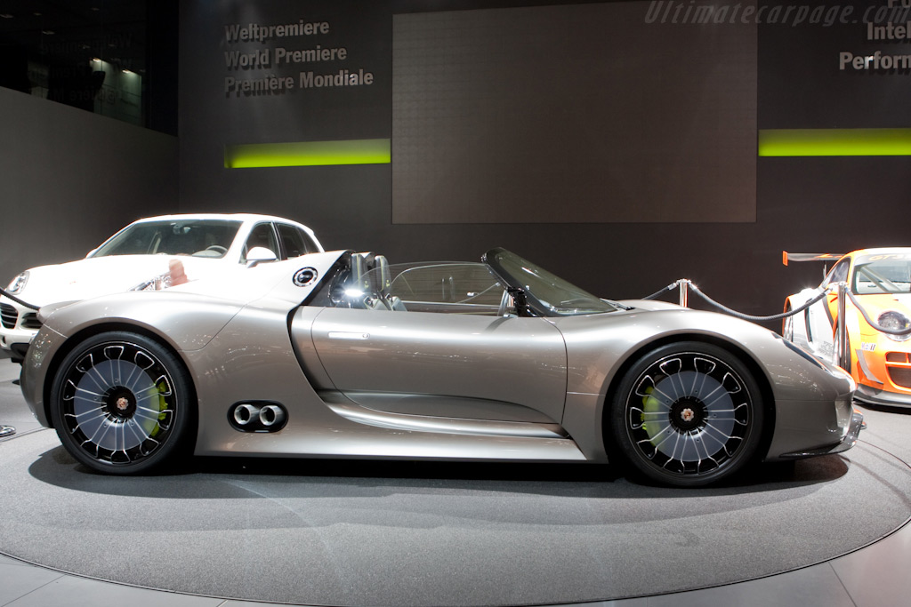 Porsche 918 Spyder   - 2010 Geneva International Motor Show