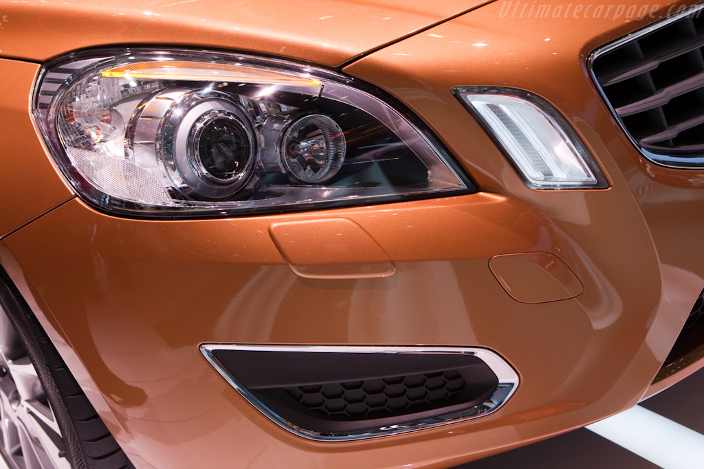 Volvo S60   - 2010 Geneva International Motor Show