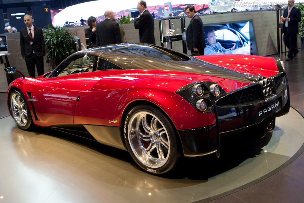 Pagani Huayra   - 2011 Geneva International Motor Show