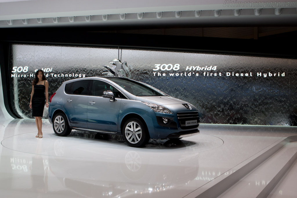Peugeot 3008 Hybrid4   - 2011 Geneva International Motor Show