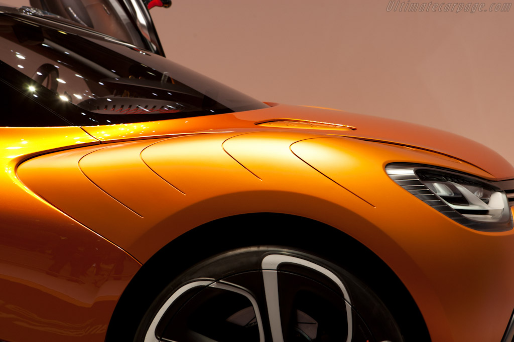 Renault Captur Concept   - 2011 Geneva International Motor Show
