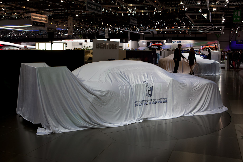 Under Cover   - 2011 Geneva International Motor Show
