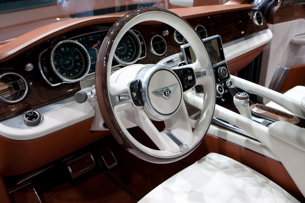 Bentley EXP 9 F   - 2012 Geneva International Motor Show