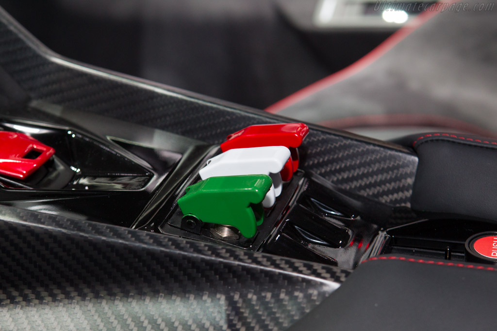 Lamborghini Veneno   - 2013 Geneva International Motor Show