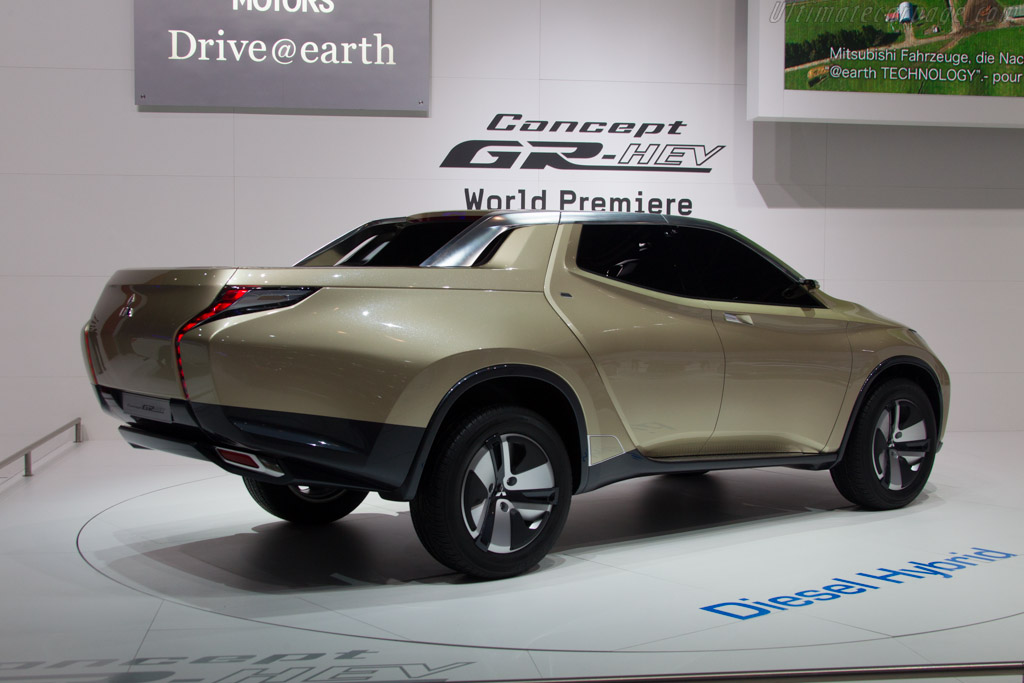 Mitsubishi GR-HEV Concept   - 2013 Geneva International Motor Show